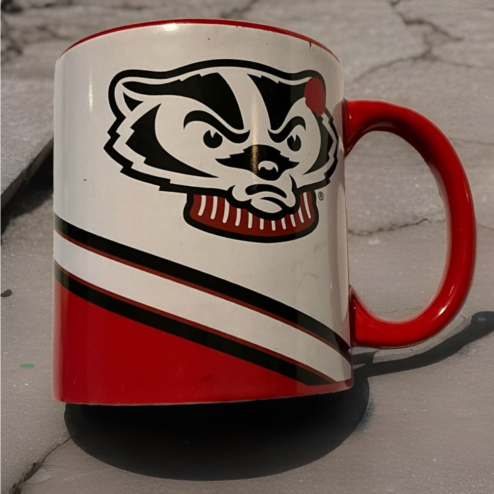 University of Wisconsin Bucky badger coffee mug, Boelter brands